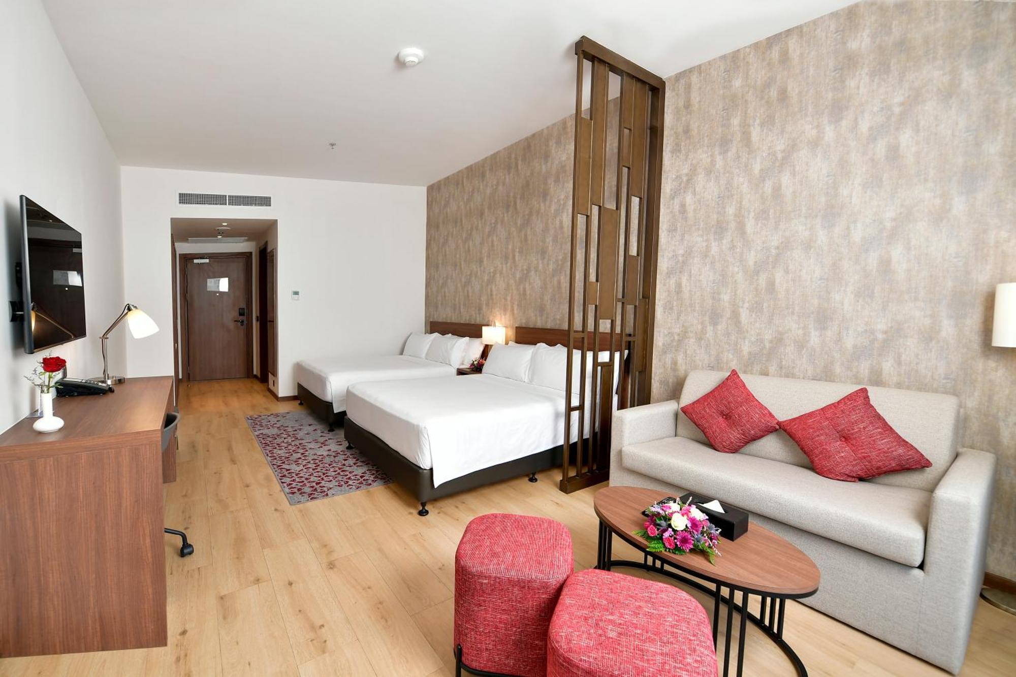 Comfort Hotel Riyadh Olaya Екстериор снимка